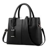 Waist Bags 2021 Elegant Shoulder Bag Women Designer Luxury Handbags Plum Bow Sweet Messenger Crossbody