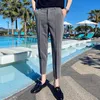 夏の男性スーツのズボンファッションビジネスのドレスパンツ男性ストリートウェアカジュアルスリムウェディングオフィス社会ズボンコスチュームHomme 210527