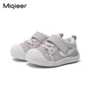2021 Spring Baby Toddler Shoes Soft Bottom Non-slip Air Mesh Boys Girls Casual Shoes Breathable First Walkers Children Sneakers G1025