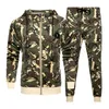 Autumn Mens Casual Tracksuit Camouflage Capuzes de calças MACH Brand Winter Men Set