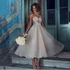 2021 Glitter En linje Kort Aftonklänningar Sweetheart Boning Monde Bodice Tea Längd Elegant Prom Party Gowns With Bem Belt Sexig Illusion Engagement Dress