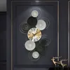 ラージノルディックファッションライト高級壁掛け時計リビングルームホームクリエイティブウォールウォッチミュートネットレッド装飾壁時計210930