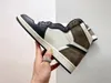 2021 Wysokie buty 1 Dark Mocha 1s żagiel czarny Hyper Royal Trophy Room Outdoor Shoe Men Women Sports Sneakers