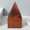 Botellas de almacenamiento Frascos de madera Agarwood Sandalwood caja de incienso quemador antiguo pirámide creativa hueco