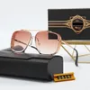 NEUE Herren-Sonnenbrille Mode-Sonnenbrille Designer-Frauen-Punk-Stil Großes quadratisches Metallpaket Rahmendesign Federscharnier UV400-Brille Luxusglas
