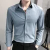 Camicie casual da uomo Camicia a maniche lunghe da uomo tinta unita M-5XL Abiti da uomo britannici slim Abiti da lavoro rosso verde coreano