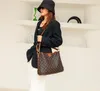 Nya handväskor Purses Fashion Woman Bag axelväskor Kvinnor Totes Handväska Purse Lady Messenger Totes225J