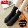 5 Pairs/Set Women Winter Thicken Warm Short Socks Thermal Cashmere Wool Socks Nylon Snow Velvet Boots Floor Calcetines Socks 211221