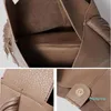 Вечерние сумки Большой Weave Tote Сумка Зима Высококачественная PU Кожаная Женская Дизайнерская Сумочка Высокая емкости