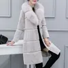 Abrigo de piel sintética de lujo para invierno, chaqueta gruesa de manga larga para mujer, abrigos cálidos con cuello de piel de zorro falso a la moda para mujer