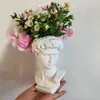 Vaso in resina Decorazione per la casa Vaso per fiori Scultura Statua Porta pennelli per trucco Portapenne Scatola portaoggetti Decorazione nordica Art Modello 210310