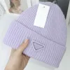 Chapeau tricoté de luxe Designer Beanie Pranda Cap Hommes Ajustés Chapeaux Unisexe Cachemire Lettres Casual Pra Skull Caps Mode En Plein Air De Haute Qualité 15 Couleurs