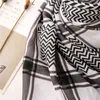 Tassels Stripe PlatedプリントShawls Scarf Muslim Hijabs Tudungを印刷したNewt Cotton Viscoseプリントスカーフ