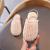 2022 sandali intrecciati per ragazze moda retrò set di piedi scarpe da spiaggia abbigliamento esterno sandali piatti casual sandali per il tempo libero Baotou 21-36 G1218