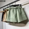 Gürtel inklusive koreanischen Stil hohe Taille Pu-Leder Shorts Damen Herbst Winter Booty 210719