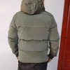 Hot Selling Winter Warming Men's Down Jacket Outdoor Regelbunden fast färg Män