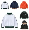 Garçon et fille manteau étiquette à manches longues veste infantile enfants vêtements classique luxe Outwear bébé enfants hauts