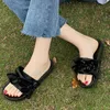 Rimocy wit geplooid platte slippers voor vrouwen outdoor licht rubberen strand glijbanen vrouw casual open teen non slip sandalen 210528