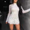 Kvinnors Jumpsuits Rompers Elegant Kvinnor Solid Slim Casual Bodysuit Långärmad Lace Romper Korta Byxor med dragkedja Bandage Playsuits 2021