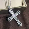 Fashion Mens Luxury Cross Necklace Hip Hop Smycken Silver Vit Diamant Gemstones Iced Out Pendant Kvinnor Halsband