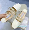 Mode-Damen Sandalen FLACHE Kleid Schuhe Frauen Pantoletten Quadratische Zehe Perlen Kette Dame Slip On Casual Slipper Party Hochzeit