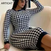 캐주얼 드레스 Houndstooth 중공 아웃 드레스 여성 블랙 O 넥 긴 소매 Bodycon 숙녀 봄 스키니 파티웨어 Vestidos