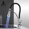 Kitchen Faucets with Rubber Design Chrome Mixer Faucet for LED Kitchen Single Handle Pull Down Deck Mounted Crane for Sinks 7661 210724