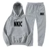 2022 Causal Brand Tracksuits Män Set Hooded Thicken Fleece Hoodies + Sweatpant Winter Sweatshirt Sportkläder Man Jogger Sport Sport