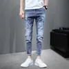 Denim jeans män sommar tunna rippade hål koreanska elastiska självodling fötter casual ljusfärgade fotleden penna pants x0615