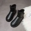 Stivaletti per le donne Moda donna impermeabile scarpe invernali caldo peluche neve antiscivolo foderato di pelliccia stivaletto all'aperto 211213