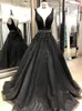Vintage svart gotiska färgglada bröllopsklänningar v halspärlor i midjan spets tyll kvinnor icke vita brudklänningar200q
