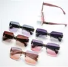 2022新しいファッションヨーロッパとアメリカのフレームレスサングラストレンドプリント紫外線保護正方形メガネ