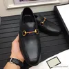 A1 Mocassin Masculino 21SS夏の男の靴カジュアルローファー男性通気性メッシュスリップ車のドライビングシューズモカシンフラットブラック33