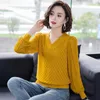 Elegant Stickning V-Neck Lantern Sleeve Hollow Out Toppar Kvinnor Mode Lös Sexig Sweater Ladies Chic Stor Storlek Casual Base 210914