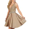 A-Line Champagne Gold Homecoming Dresses With Pockets 2022 V-Neck Beading Rhinestone Knee-Length Short Graduation Prom Dress Mini Cocktail Party Gowns Custom Made