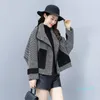 Women's Wool & Blends Simple Plaid Short Woolen Coat Female Autumn Winter Korean Fashion Loose Large Size Bat Sleeve All-match Overcoat