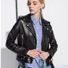 Street Faux Veste en cuir Femmes Slim Zipper avec ceinture Manteaux noirs Dames Biker Moto Court PVC Vestes Femme Manteau 210525