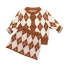 Set maglione per bambina Autunno Abbigliamento per bambini Giacca cardigan lavorata a maglia a quadretti Gonna corta Completo 2 pezzi 210611