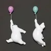 ARTLOVIN Creative Flying Bear Figurines Ballon Ours Polaire Figure Home Wall Mount Décoration Résine Moderne Cadeau pour Garçon / Homme / Enfants 211105