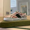 Sneaker gglies Designer Tennis Web 1977 Chaussures en toile Nouveau tissu de lin multicolore haute couleur Hommes ACE Vert et rouge JJ72