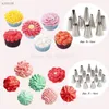 Ferramentas de assadeira Dicas de tubulação de gelo Bolsa de silicone Couplador de três cores Folha de flores rosa Bicos russos Cupcake Bolo Decorating