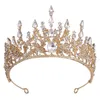 Luxury Princess 2023 Bröllopshuvudstycken Brud Tiara Rhinestone Crown Head Pieces Crystal Pannband Hårtillbehör Guld Silver E2159