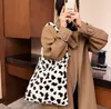 Soft Plush Leopard Pattern Female Bucket Shoulder Bag Elegant Women Purses Handbags Casual Large Capacity Ladies Mini Tote Bags Cross Body