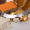 Designer smycken Bangle Rose Gold Silver Silver Rostfritt stål lyxigt enkelt mönster spänne kärlek smycken kvinnor män armband varumärke cart9865105