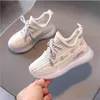 Babay Çocuk Ayakkabıları Papatya Glow Çocuk Sneakers Kızlar Rahat Ayakkabılar Erkek Örgü Nefes Yürüyor Ayakkabı 2021 Sonbahar Yeni G1025