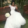 Elegant Off The Shoulder Dresses Mermaid Lace Applique Short Sleeves Scalloped Ruffles Custom Made Sweep Train Wedding Bridal Gown 403 403