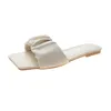 Women Slippers Summer Pleated Upper Fashion Wear-resistant Office Flat Shoes Sandy Beach Sandals 210928
