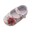 Premiers marcheurs enfant en bas âge semelle souple fermoir en Nylon bébé fille respirant imprimé fleuri anti-dérapant chaussures avec fleur décontracté Sapatos