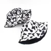 Utomhushattar Fashion Cow Print Hat White Black Fisherman Double-Sided Ladies Summer Panama för män BRIM UV