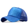 Réglable unisexe chapeau queue de cheval Baseball filles Softball chapeaux trou arrière queue de cheval paillettes maille fille soleil casquette respirant Snapbacks